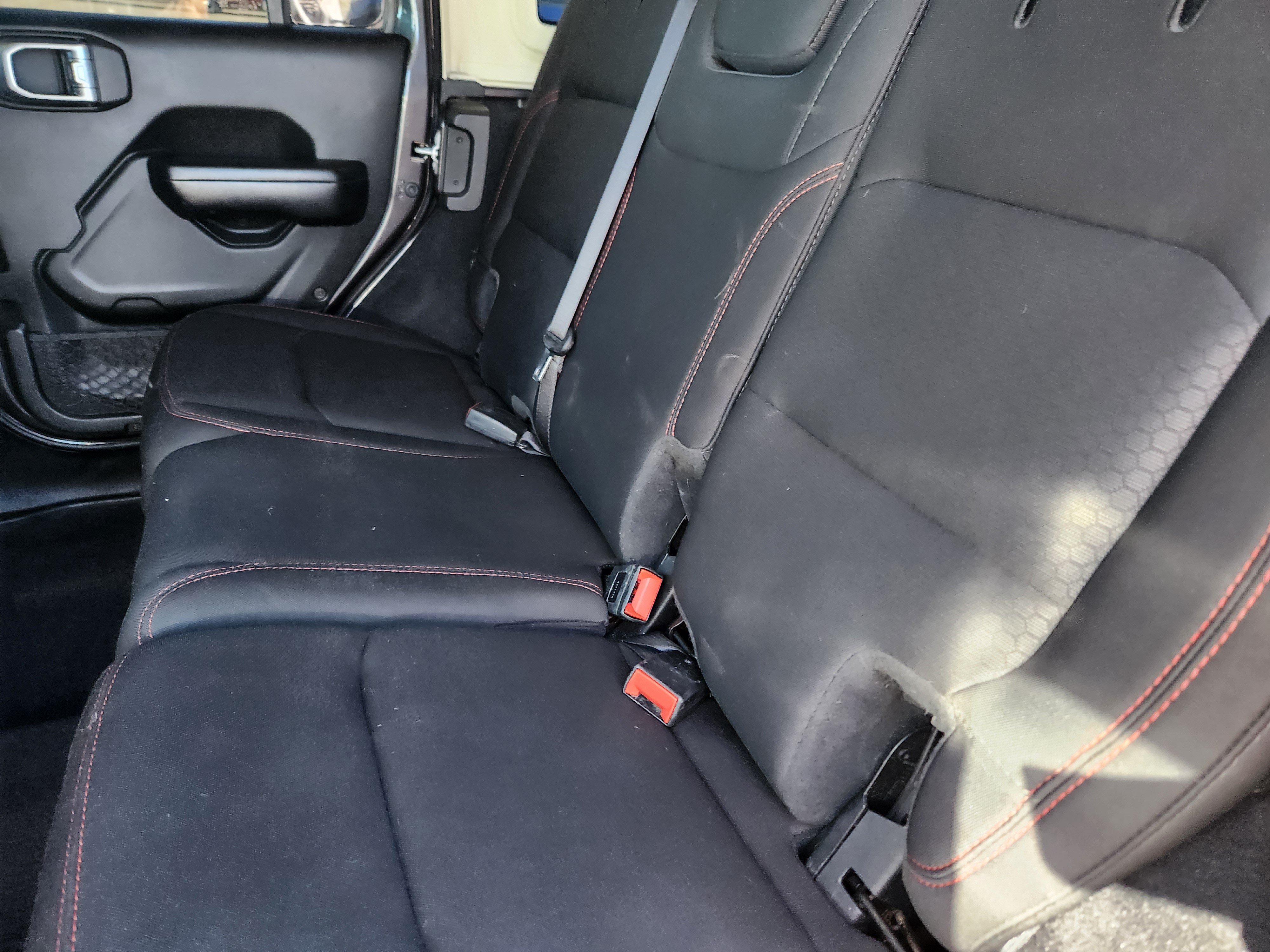 Used 2020 Jeep Wrangler Unlimited Rubicon AWD/4WD image 21