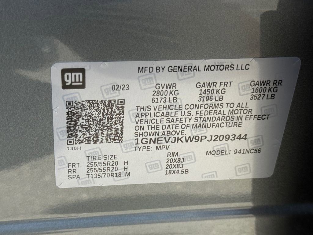 Used 2023 Chevrolet Traverse RS AWD/4WD image 32