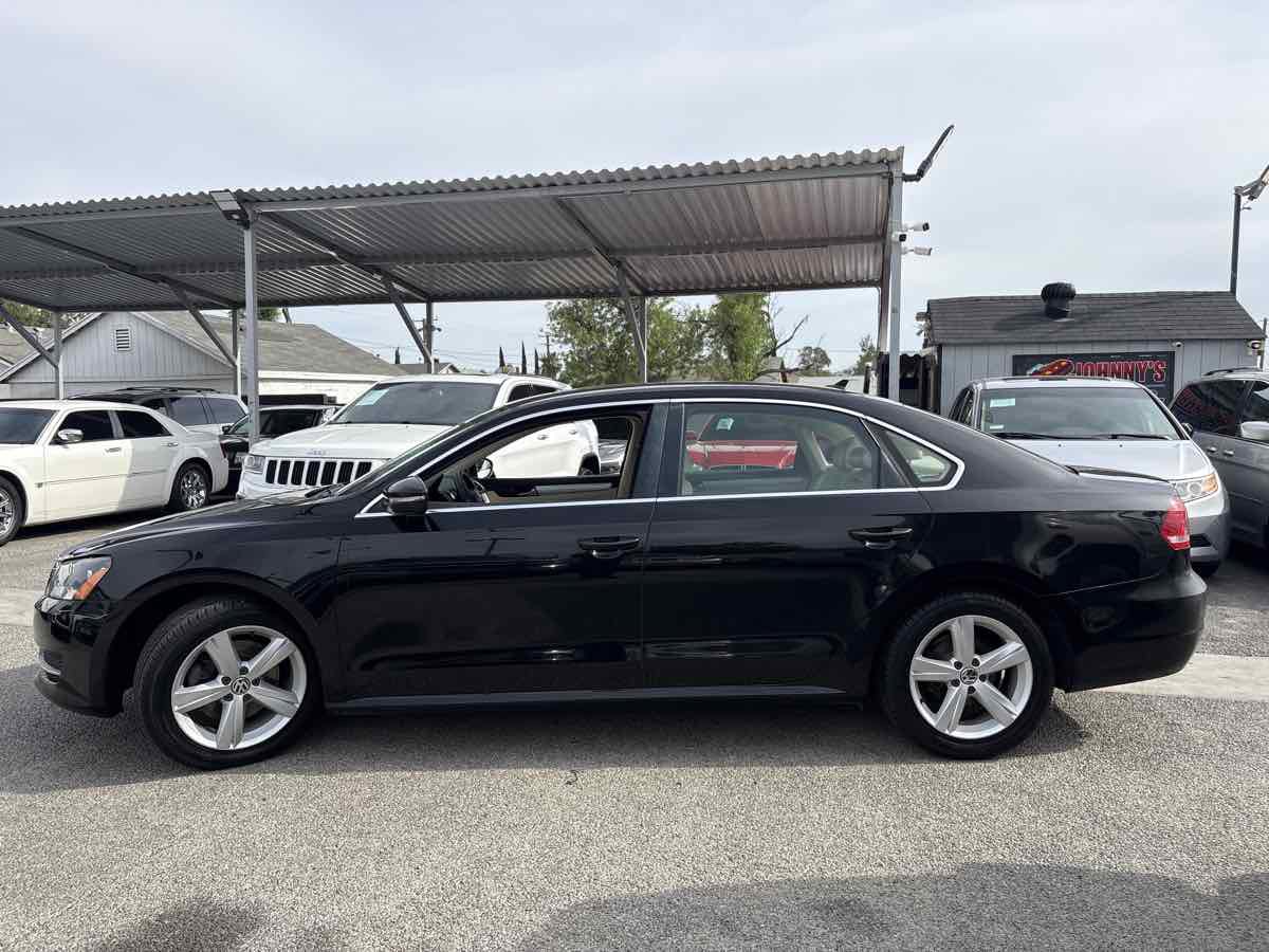 Used 2012 Volkswagen Passat 2.5 SE image 4
