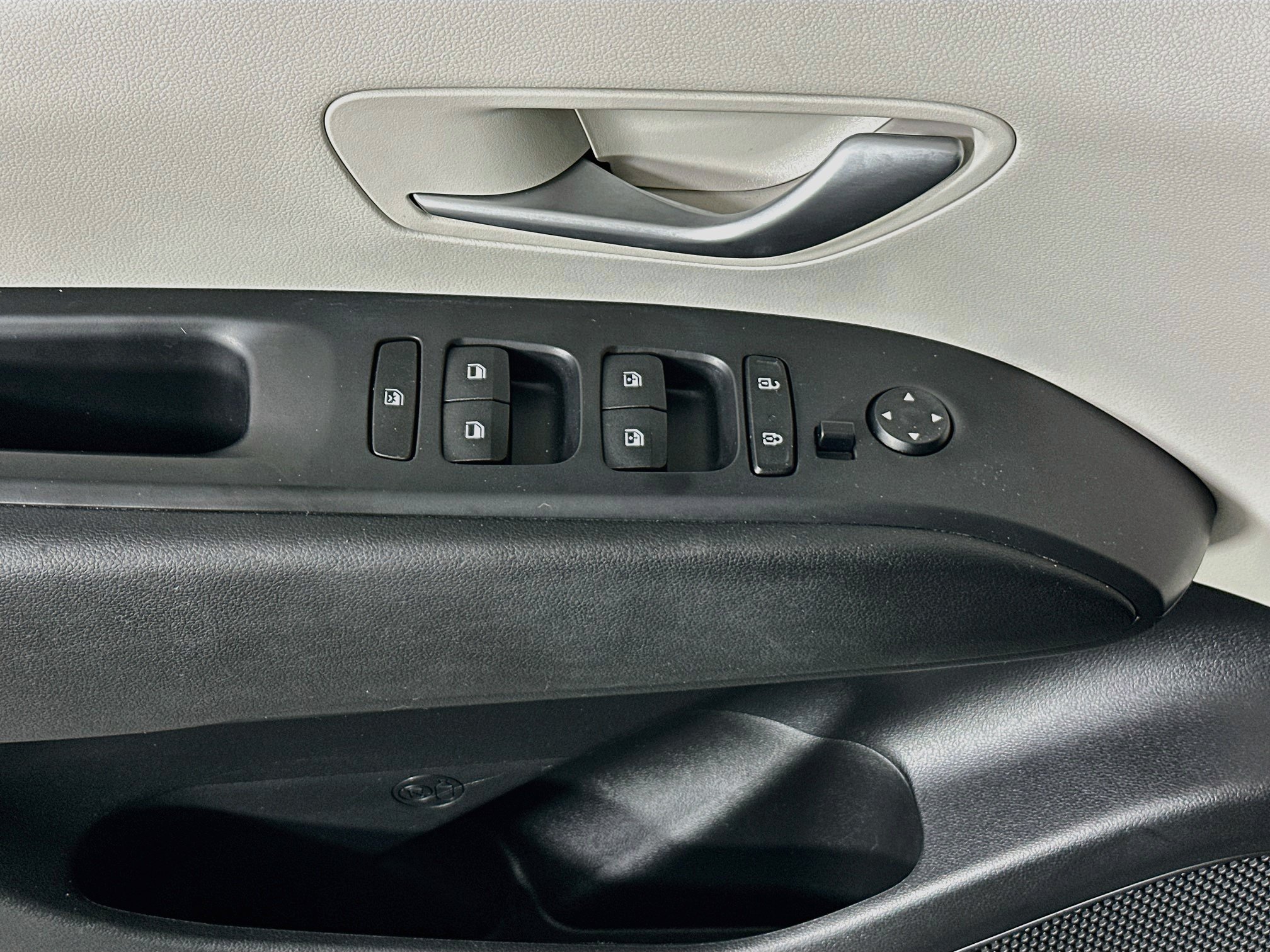 Used 2022 Hyundai Tucson SEL FWD image 14