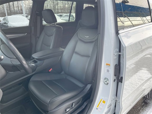 Certified 2024 Cadillac XT6 Luxury image 19