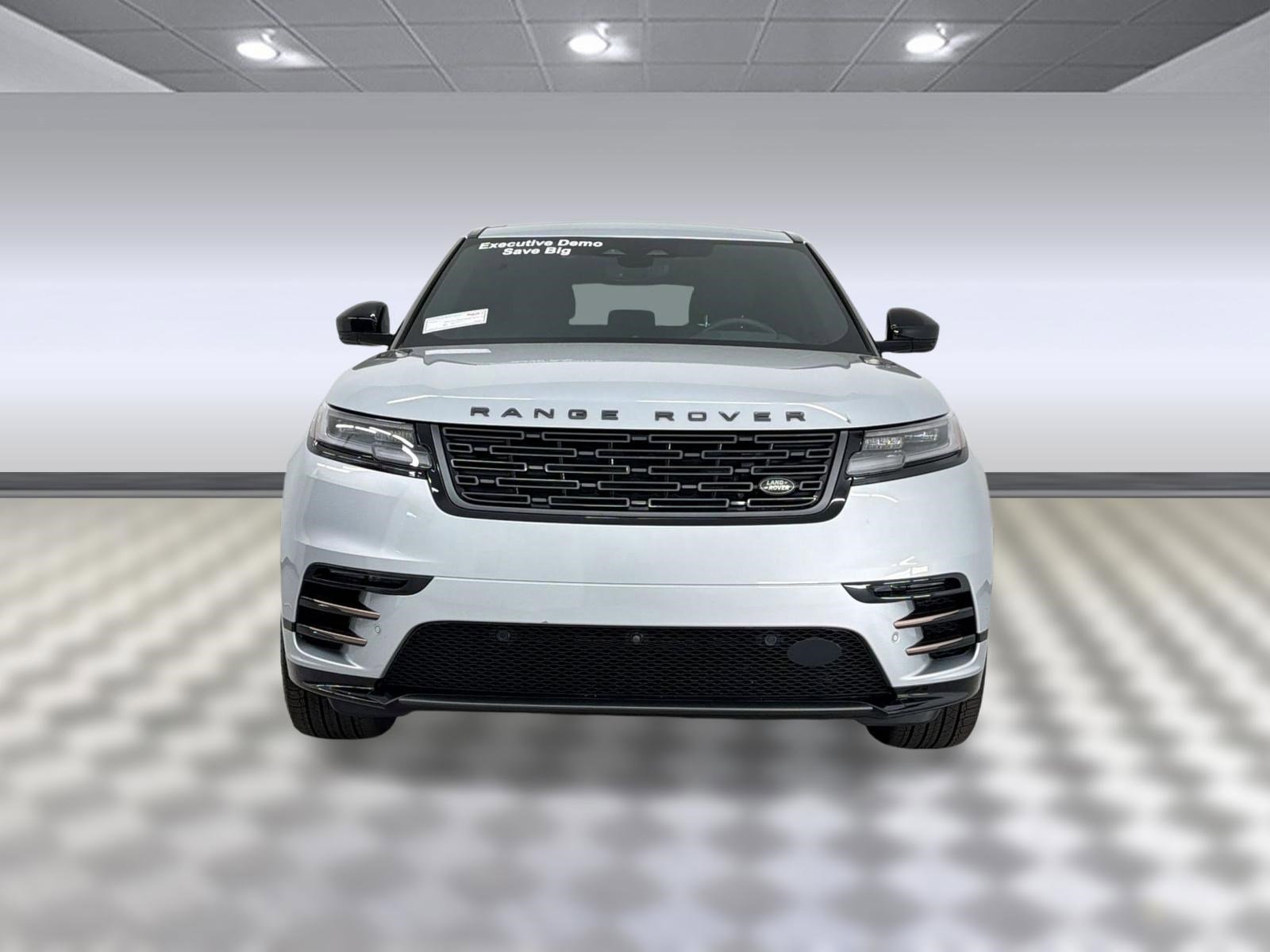 Certified 2025 Land Rover Range Rover Velar Dynamic SE AWD/4WD image 6