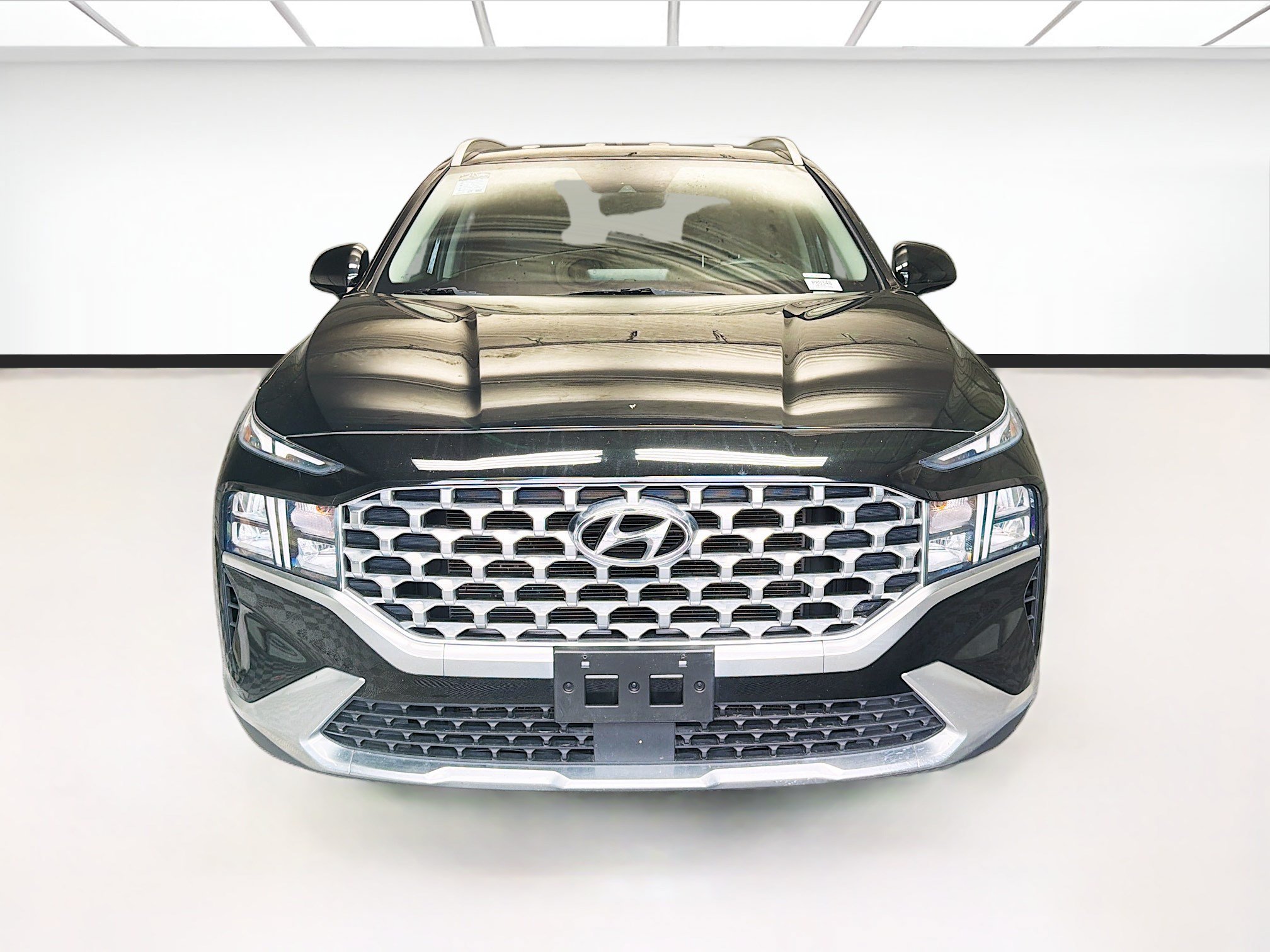 Used 2022 Hyundai Santa Fe SEL w/ Cargo Package AWD/4WD image 2