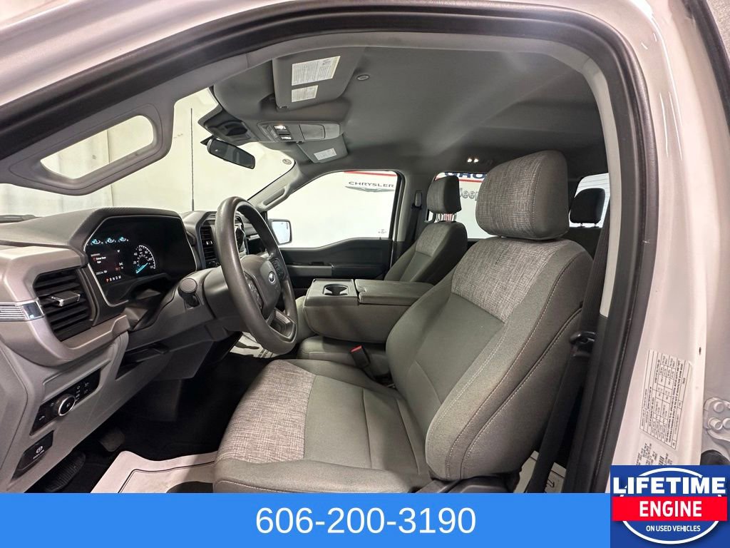 Used 2023 Ford F150 XLT w/ Trailer Tow Package image 12