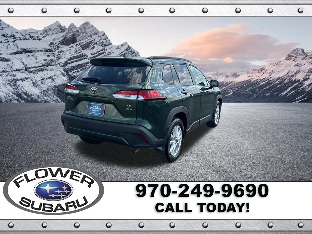Used 2024 Toyota Corolla Cross LE AWD/4WD image 7