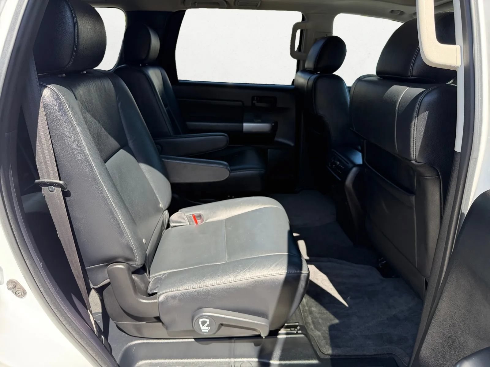 Used 2019 Toyota Sequoia TRD Sport w/ TRD Sport Premium Package AWD/4WD image 24
