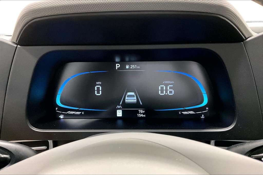 New 2026 Hyundai Elantra Sport FWD image 14