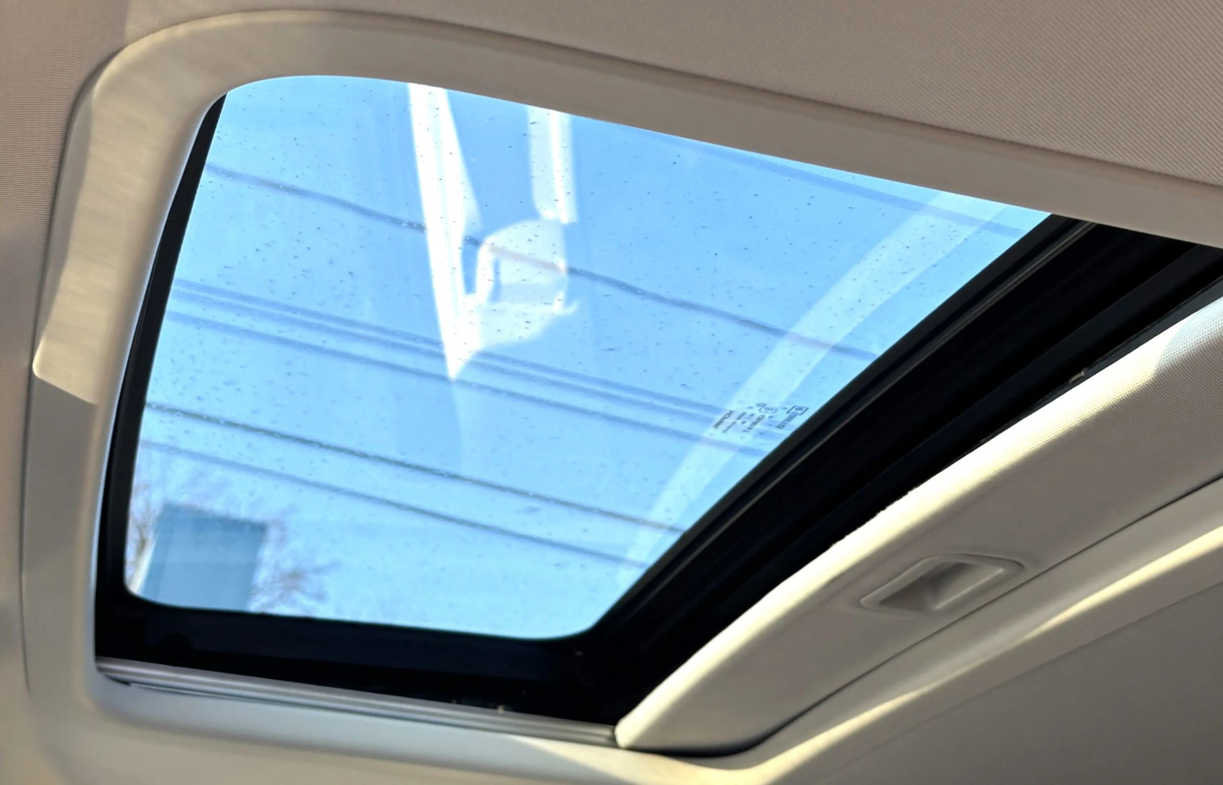 Used 2011 Dodge Nitro Heat w/ Popular Equipment Group image 24