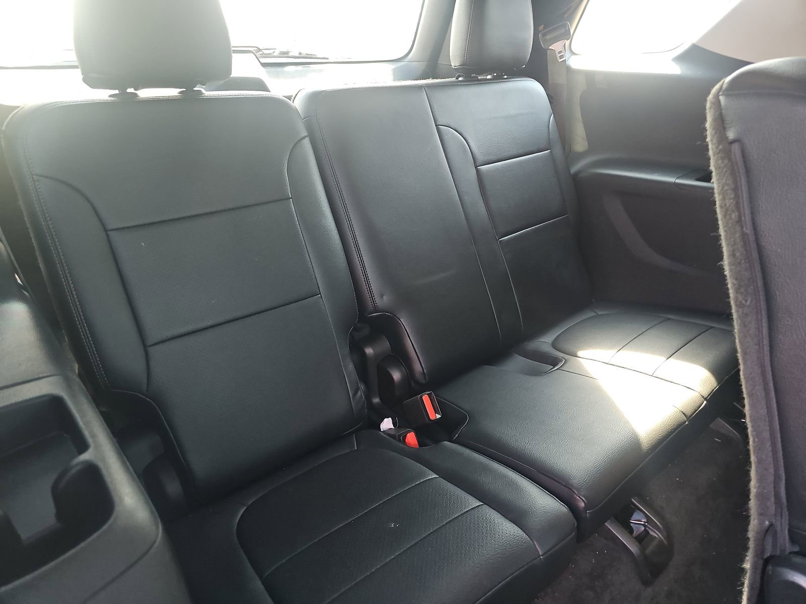 Used 2021 Chevrolet Traverse LS w/ LPO, Blackout Package image 20