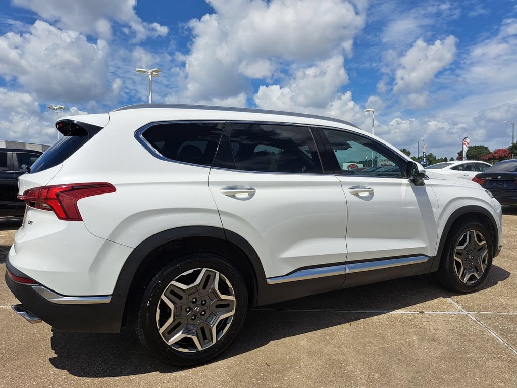 Used 2022 Hyundai Santa Fe Limited FWD image 4