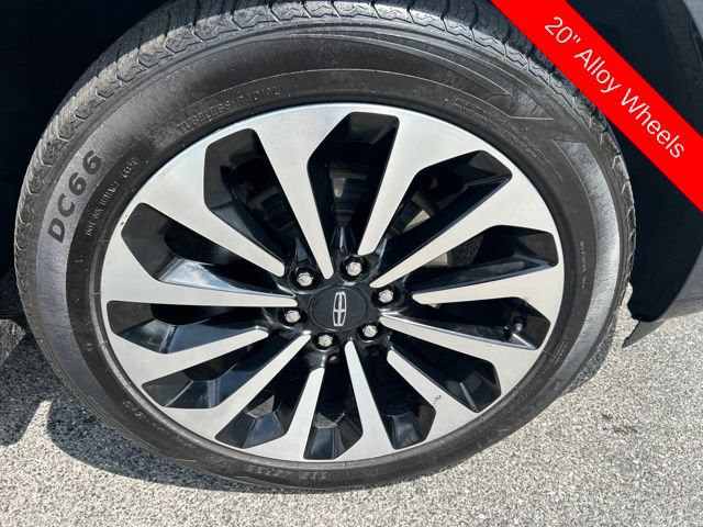 Used 2022 Lincoln Navigator Reserve AWD/4WD image 33