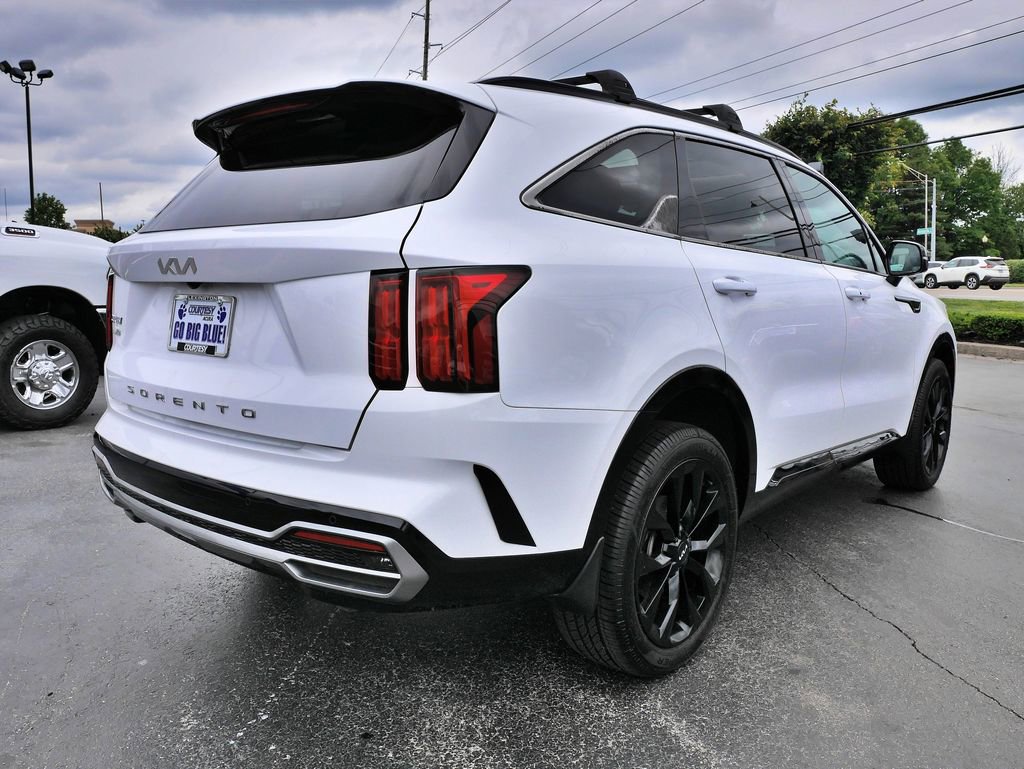 Used 2022 Kia Sorento SX AWD/4WD image 7