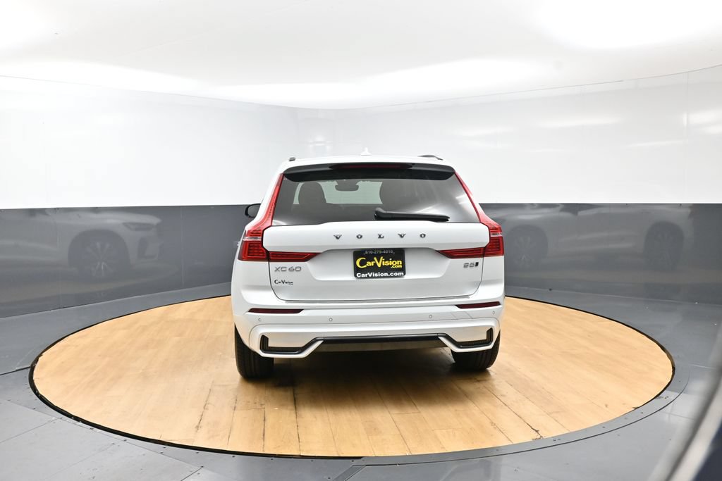 Used 2024 Volvo XC60 B5 Core w/ Protection Package Premier AWD/4WD image 44