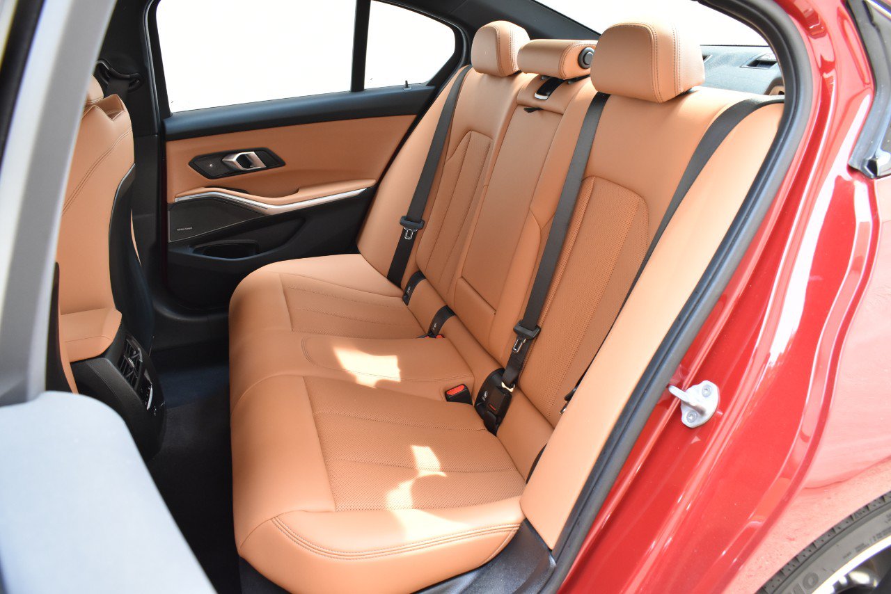 Used 2026 BMW M340i Sedan RWD image 16
