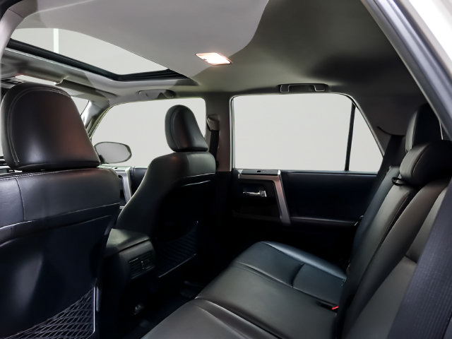 Used 2020 Toyota 4Runner Limited AWD/4WD image 12