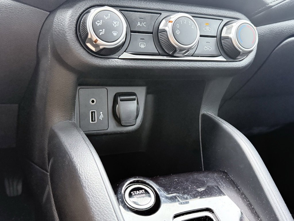 Used 2021 Nissan Versa S image 17