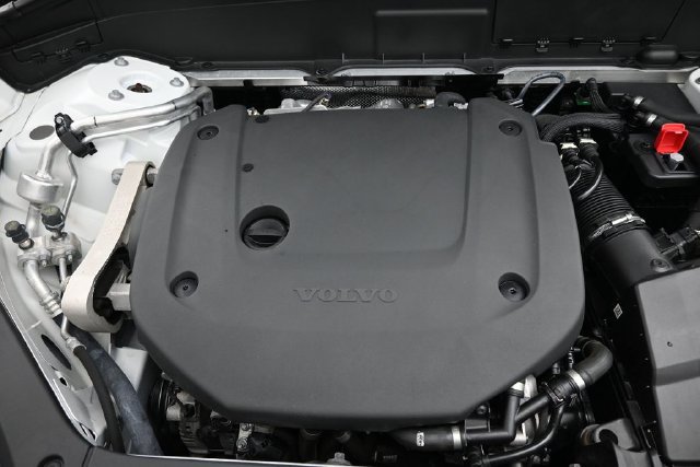 Used 2024 Volvo XC90 B6 Ultimate w/ Protection Package Premier AWD/4WD image 36