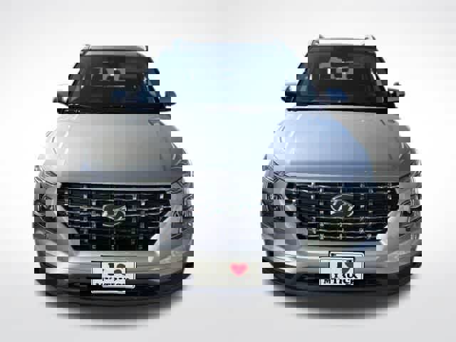 Certified 2025 Hyundai Venue SEL image 2