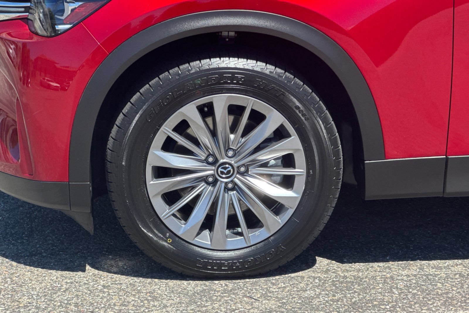 Used 2024 MAZDA CX-90 Plug-In Hybrid w/ Preferred AWD/4WD image 29