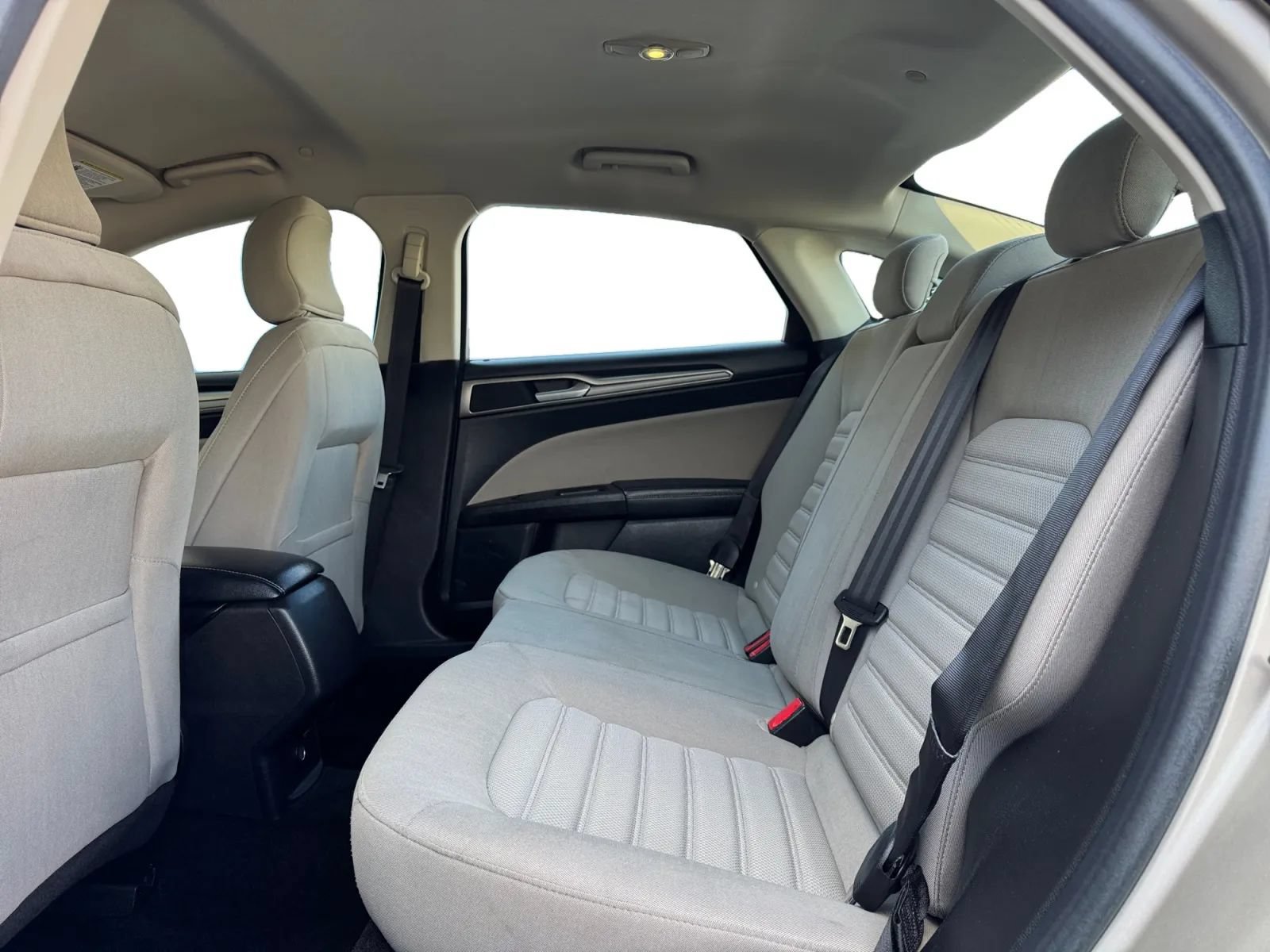 Used 2017 Ford Fusion S FWD image 16