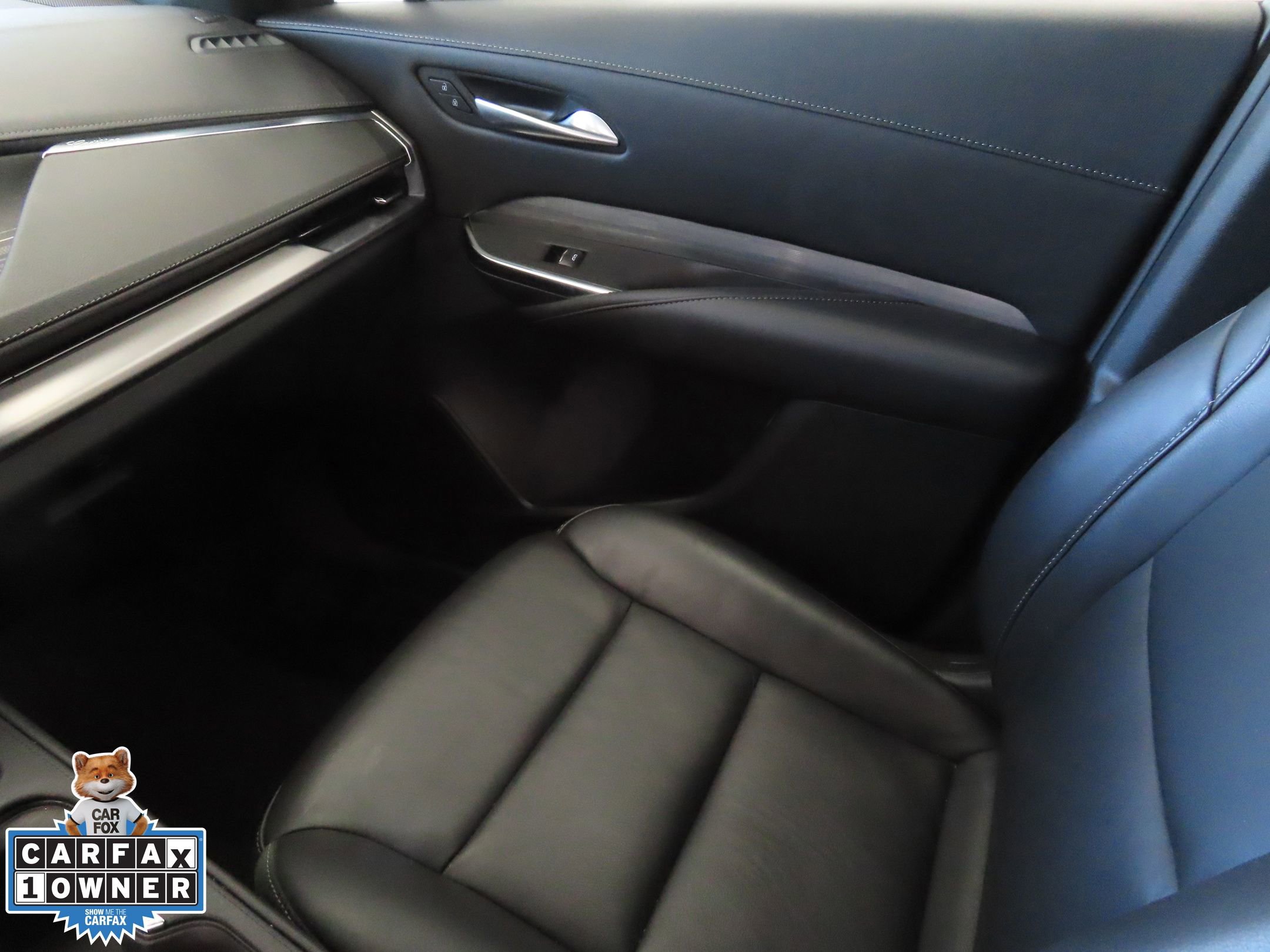 Used 2024 Cadillac XT4 Premium Luxury image 20