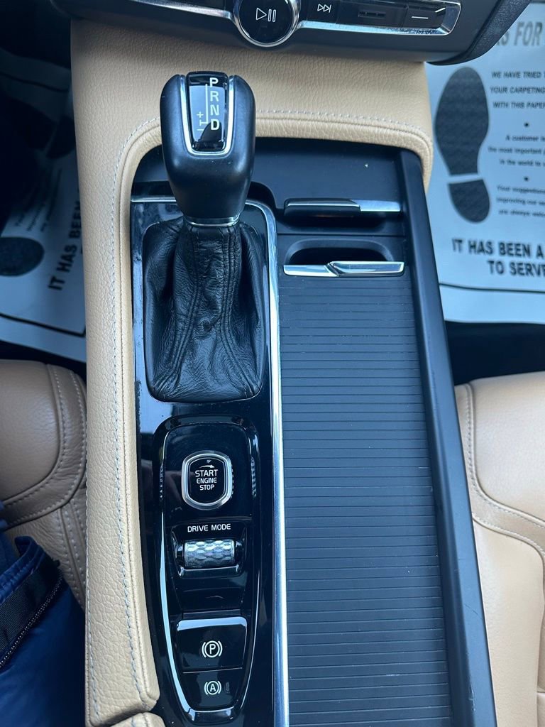 Used 2018 Volvo V90 T5 Cross Country w/ Convenience Package image 24