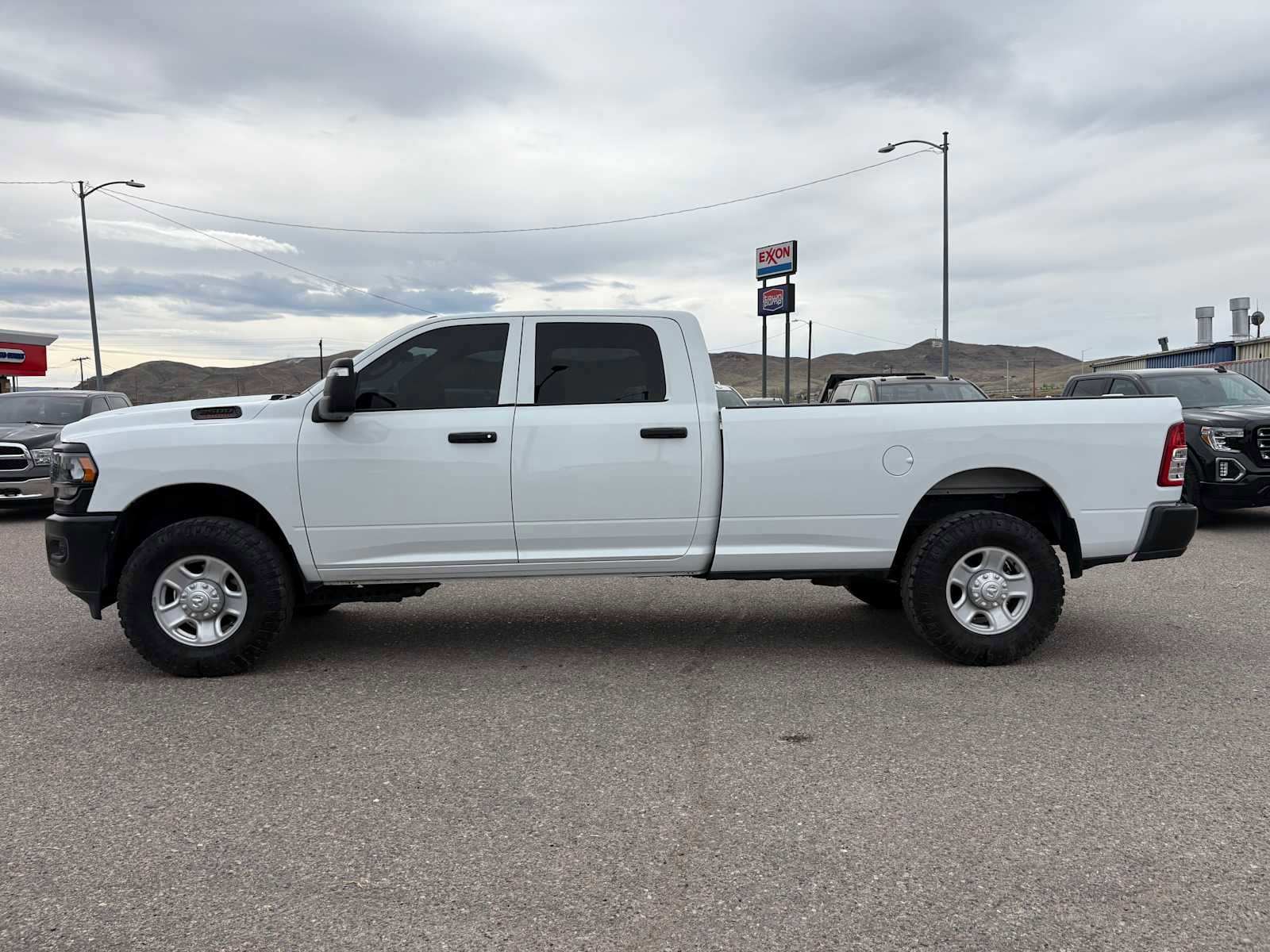 Used 2023 RAM 2500 Tradesman AWD/4WD image 7