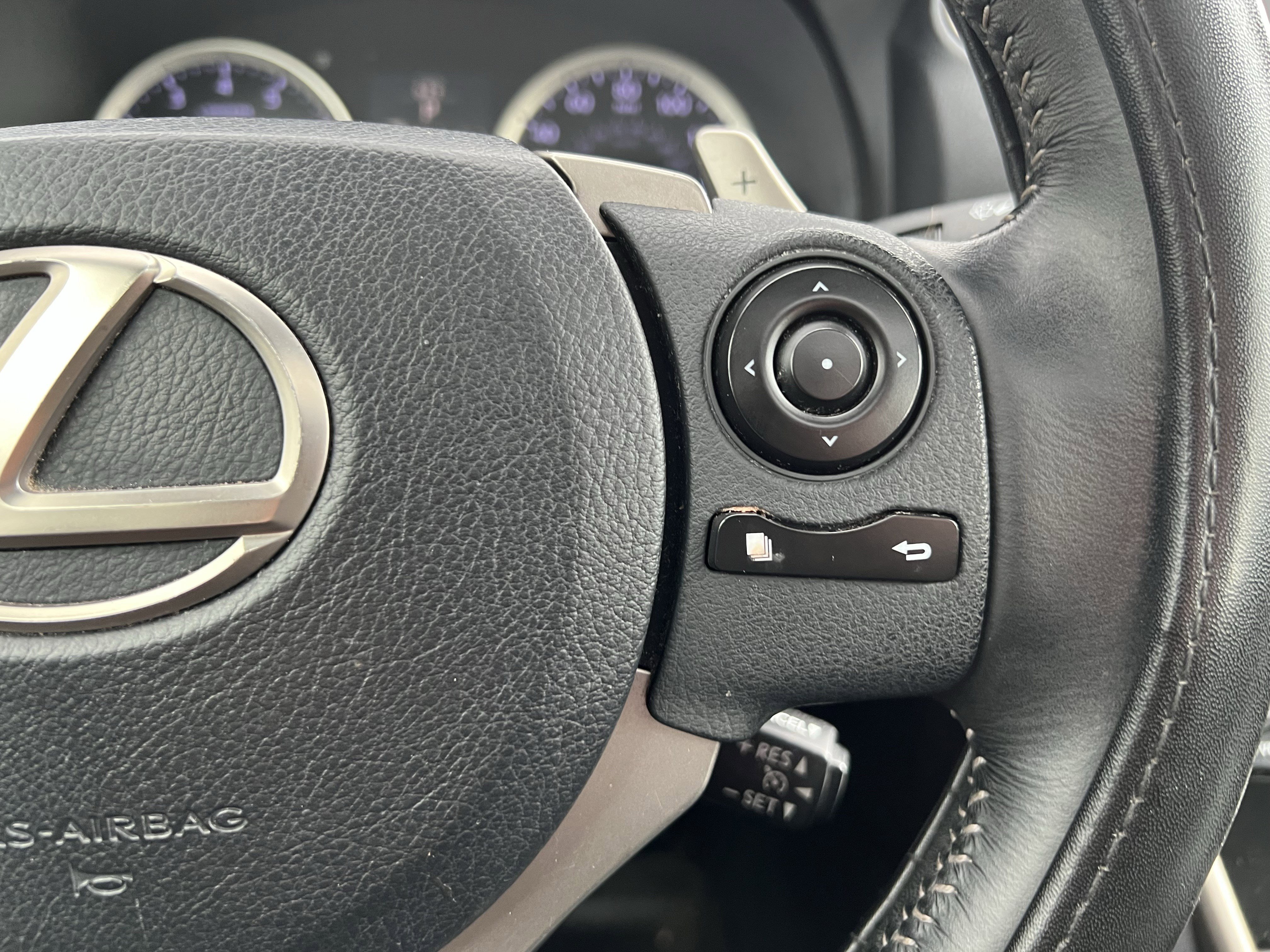 Used 2014 Lexus IS 350 image 20