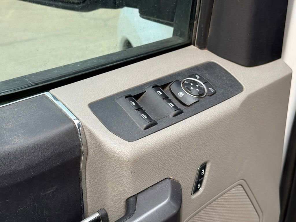 Used 2019 Ford F250 XLT w/ Snow Plow Prep Package image 11