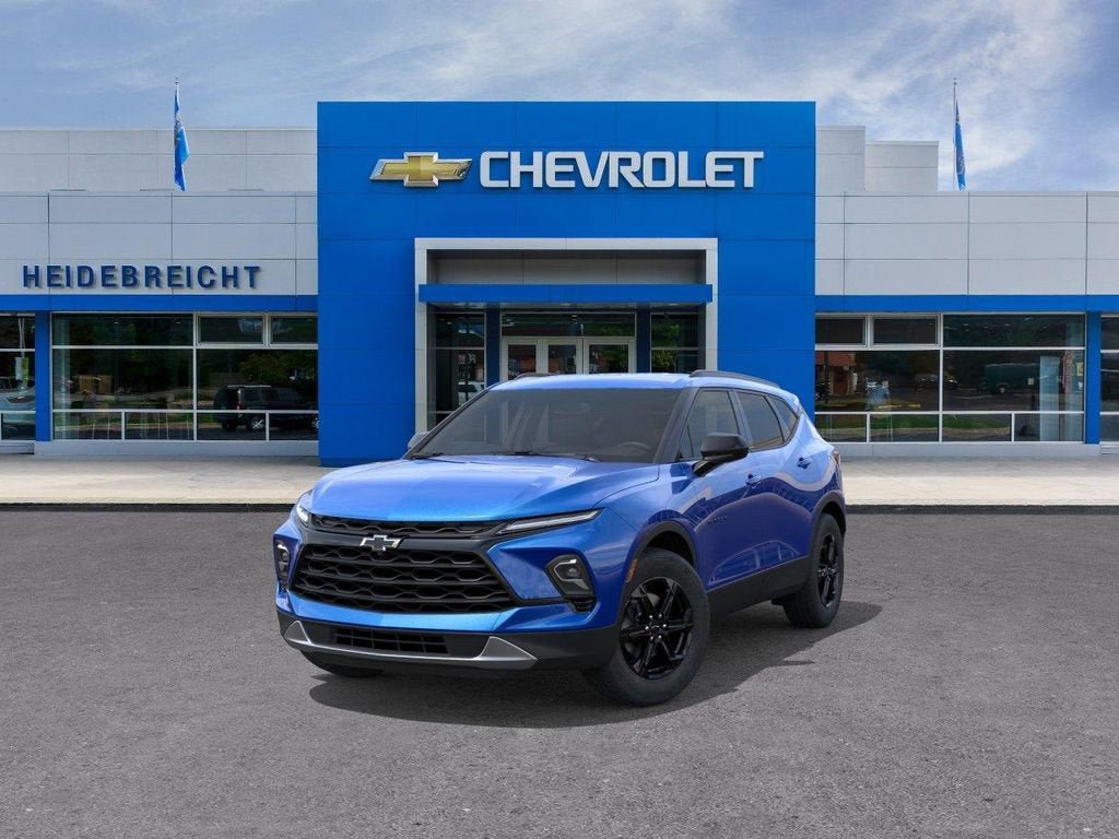 New 2026 Chevrolet Blazer LT w/ Convenience Package FWD image 8