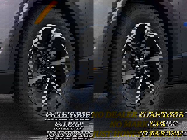 New 2026 Chevrolet Equinox EV LT image 9