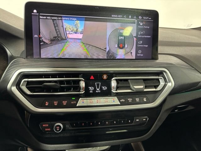 Used 2023 BMW X4 xDrive30i w/ M Sport Package AWD/4WD image 16