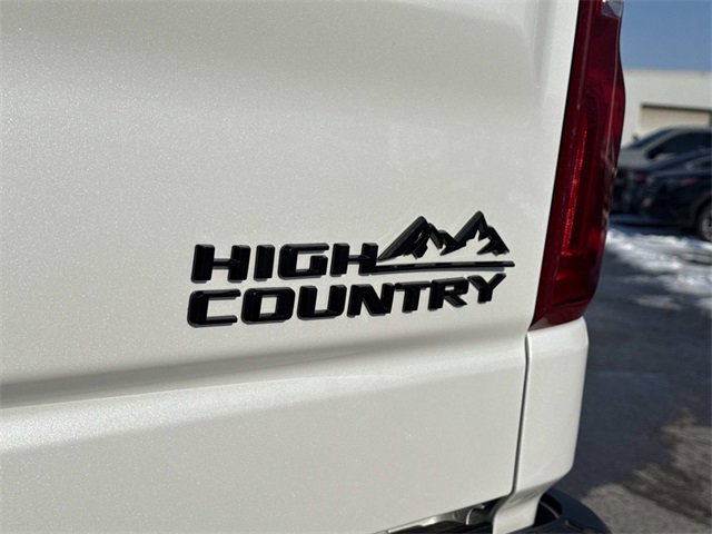 Used 2023 Chevrolet Silverado 1500 High Country w/ High Country Premium Package image 4