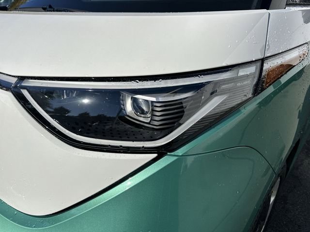 New 2025 Volkswagen ID. Buzz Pro S Plus image 9