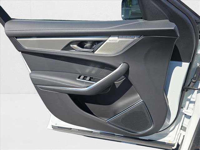 New 2026 Jaguar F-PACE R-Dynamic S image 24