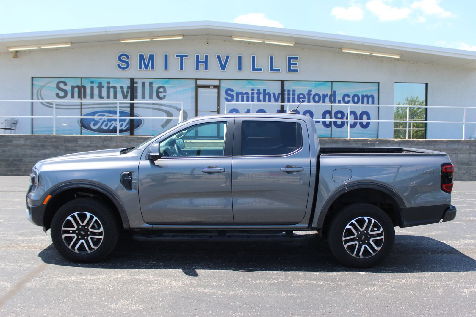 Used 2024 Ford Ranger Lariat w/ Advanced Towing Package AWD/4WD image 2
