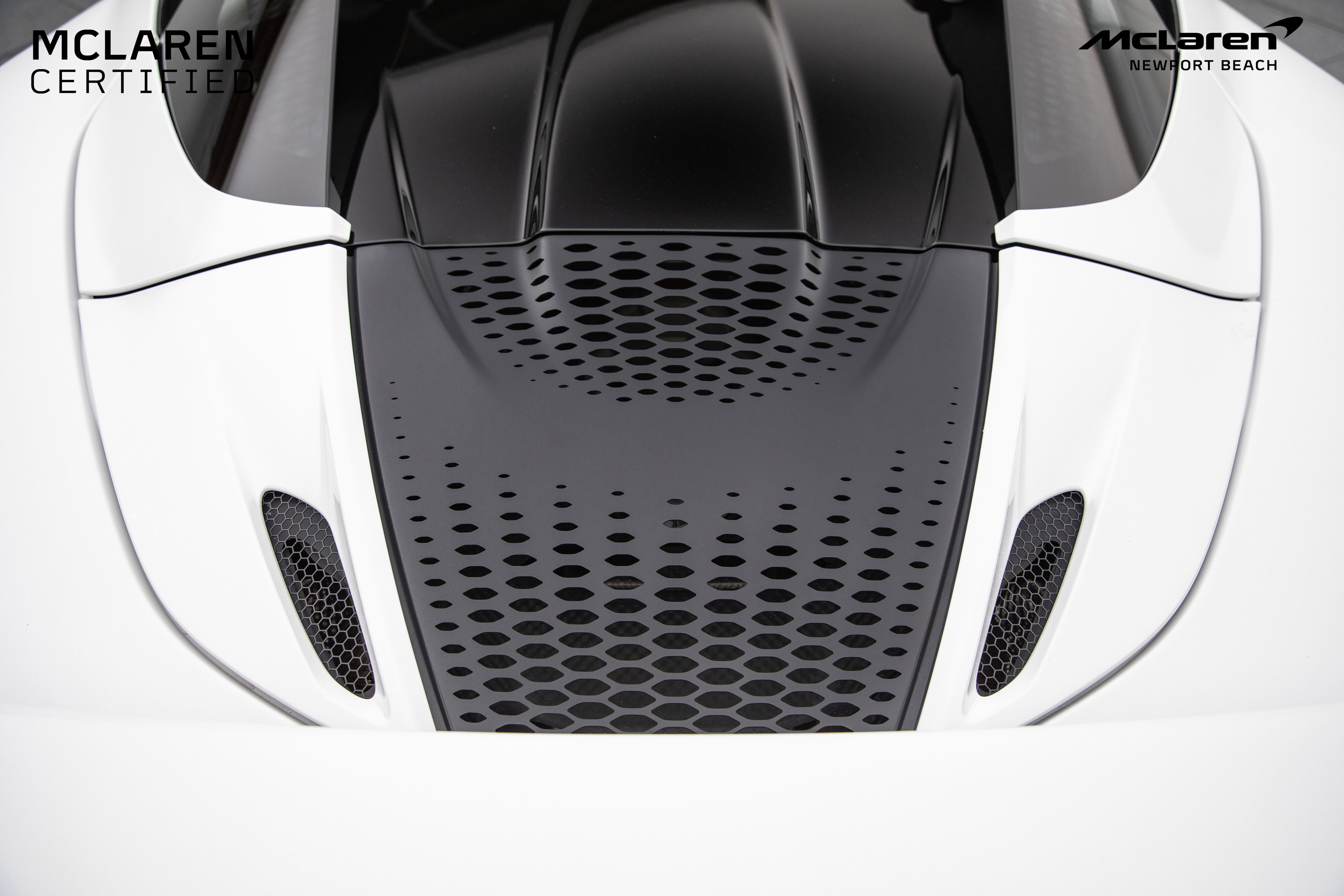 Used 2024 McLaren 750S Spider image 17