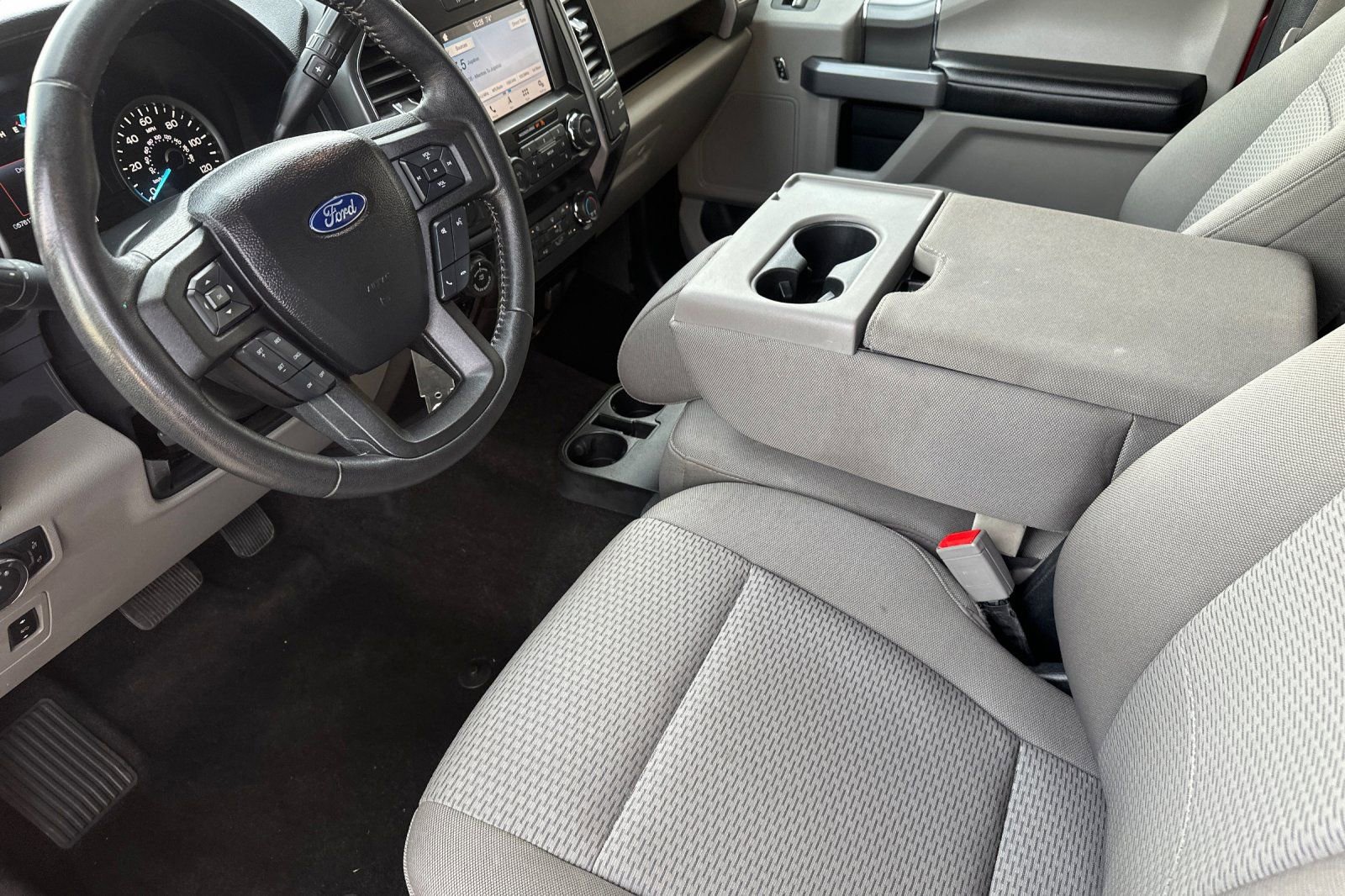 Used 2019 Ford F150 XLT w/ Equipment Group 302A Luxury image 10