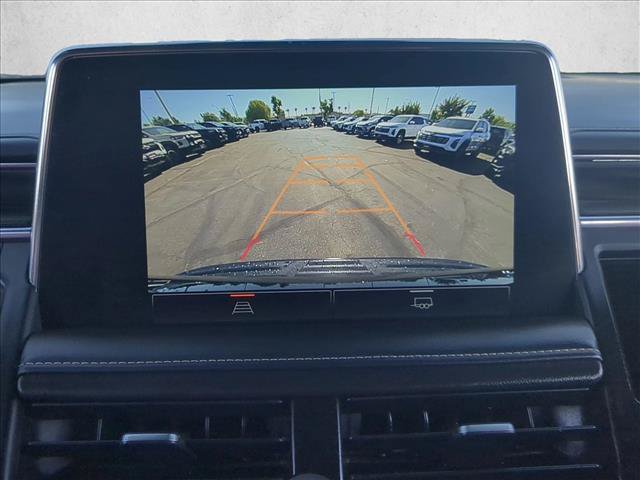 Used 2023 GMC Yukon XL SLT RWD image 14