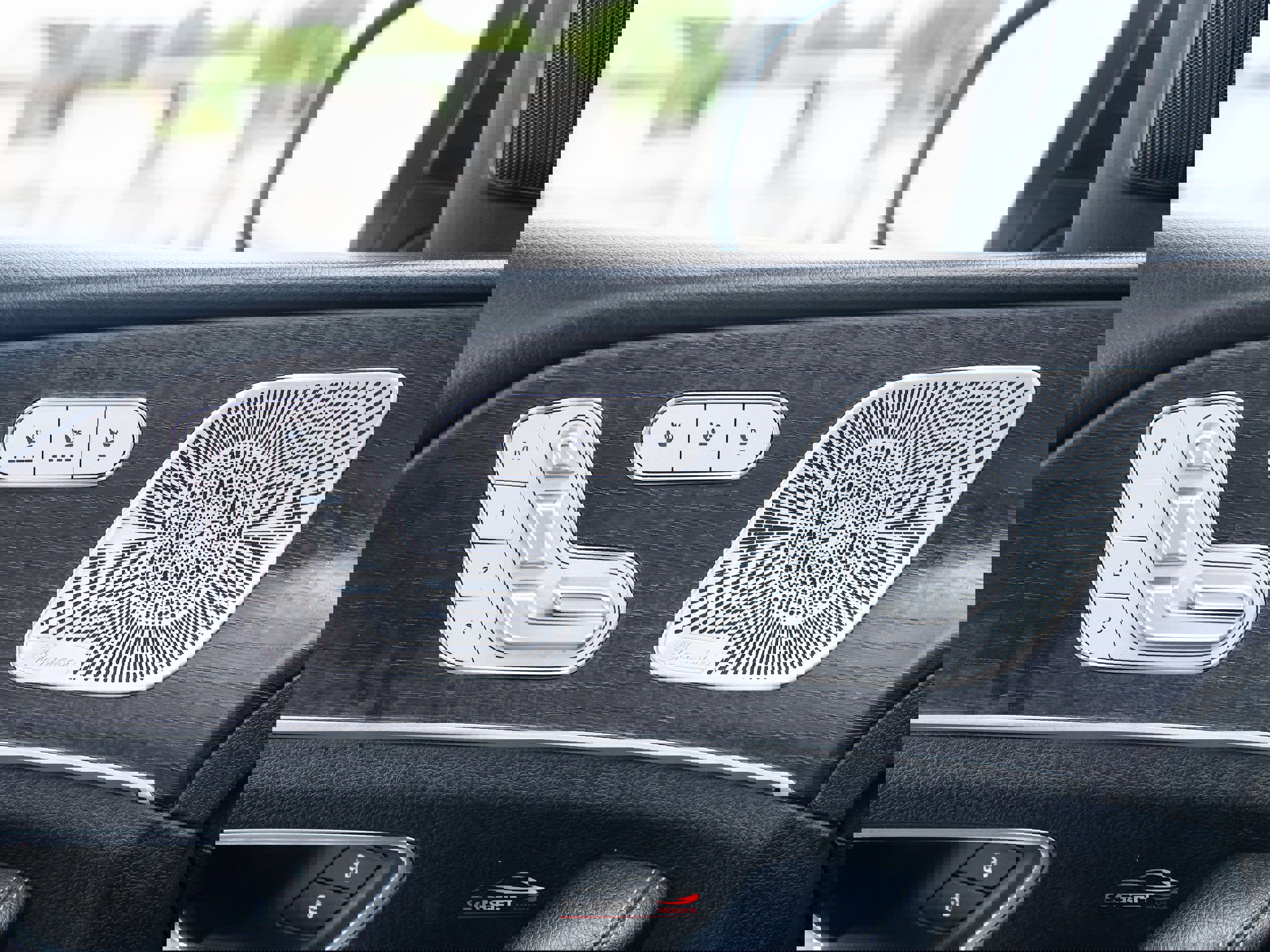 Used 2021 Mercedes-Benz GLS 450 4MATIC image 43