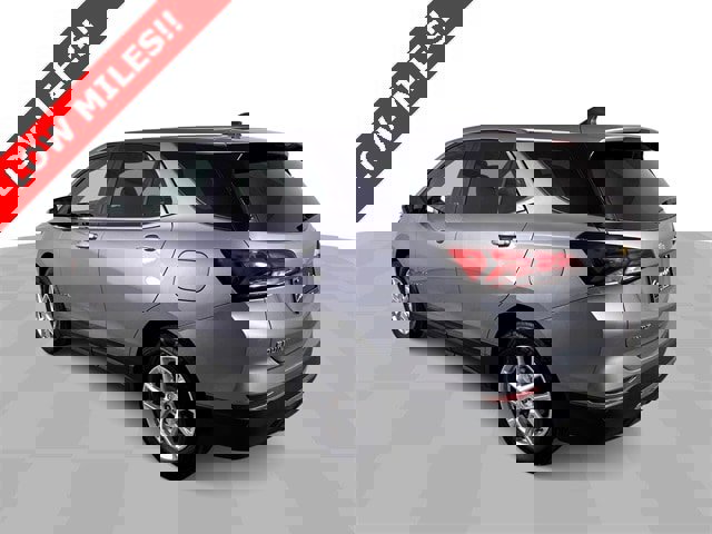 Used 2024 Chevrolet Equinox LT image 6
