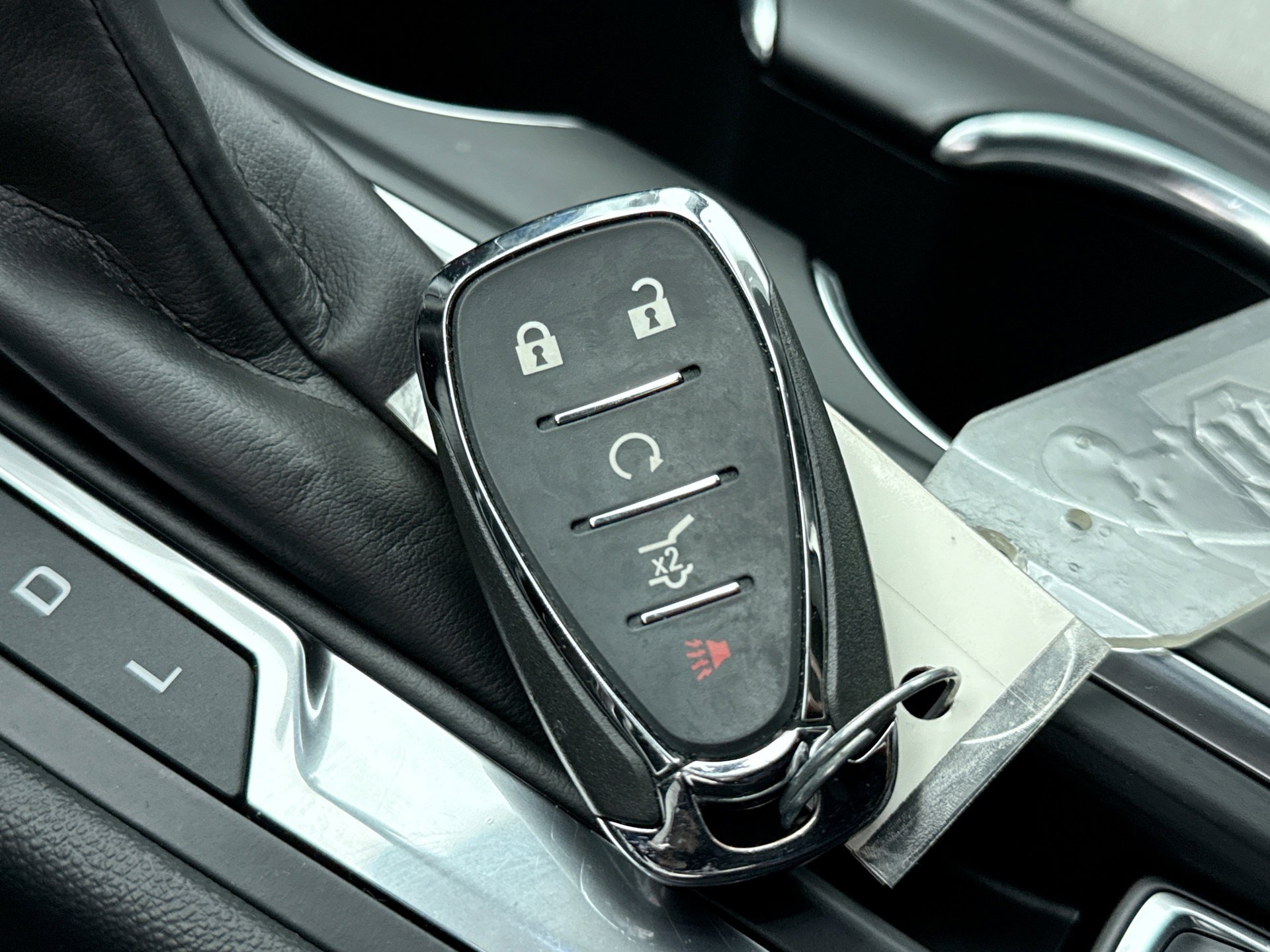 Used 2024 Chevrolet Equinox LT w/ Driver Convenience Package image 22