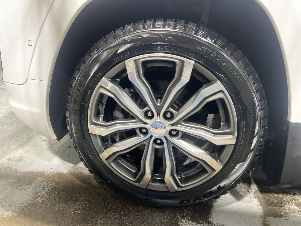 Certified 2019 GMC Terrain Denali w/ Advanced Safety Package AWD/4WD image 28