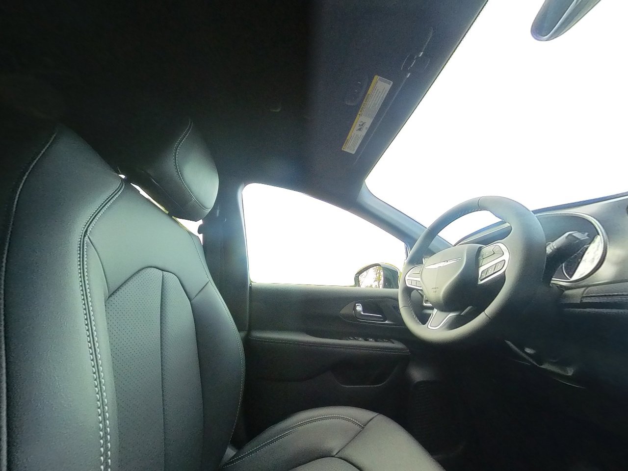 New 2026 Chrysler Pacifica Select image 62