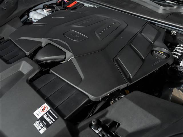New 2026 Porsche Cayenne Coupe AWD/4WD image 16