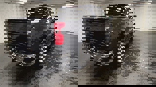 Certified 2022 Chevrolet Silverado 1500 LTZ w/ LTZ Premium Package image 8