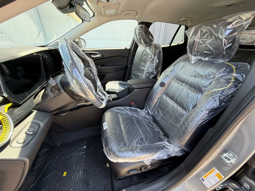 New 2026 Chevrolet Trax ACTIV w/ Driver Confidence Package FWD image 10