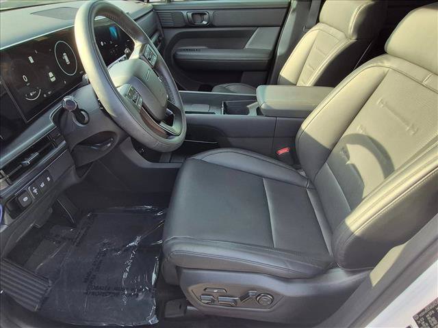 Certified 2025 Hyundai Santa Fe Calligraphy FWD image 16