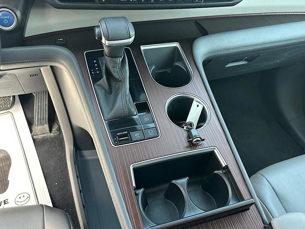 Certified 2022 Toyota Sienna XLE image 23