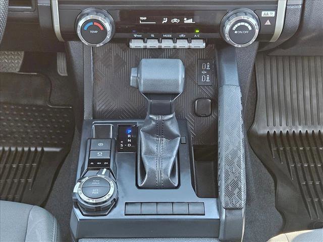 Used 2025 Toyota Tacoma SR5 image 12